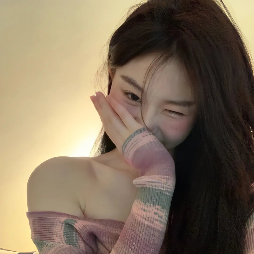 全家偷听反派心声，我负责篡改